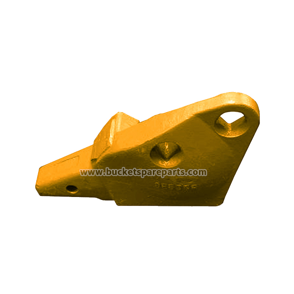 8E5358 / 8E5359 Caterpillar J350 series two-hole bolt-on weld-on Bucket corner adapter